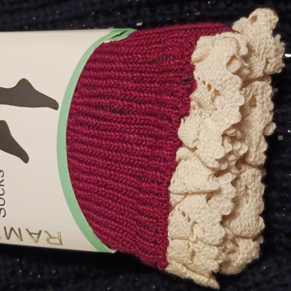 RAMPAGE 1 PAIR WOMEN'S OVER THE KNEE SOCKS WITH LACE TRIM - Picture 3 of 6